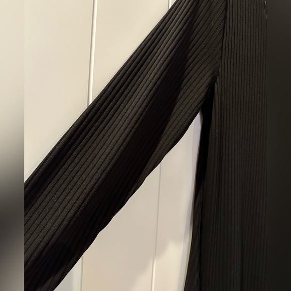 Old Navy Sweater Dress - Picture 6 of 8